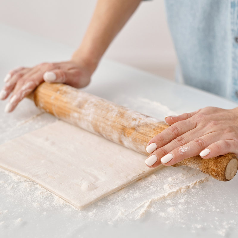 Wooden rolling pin (length 32cm)